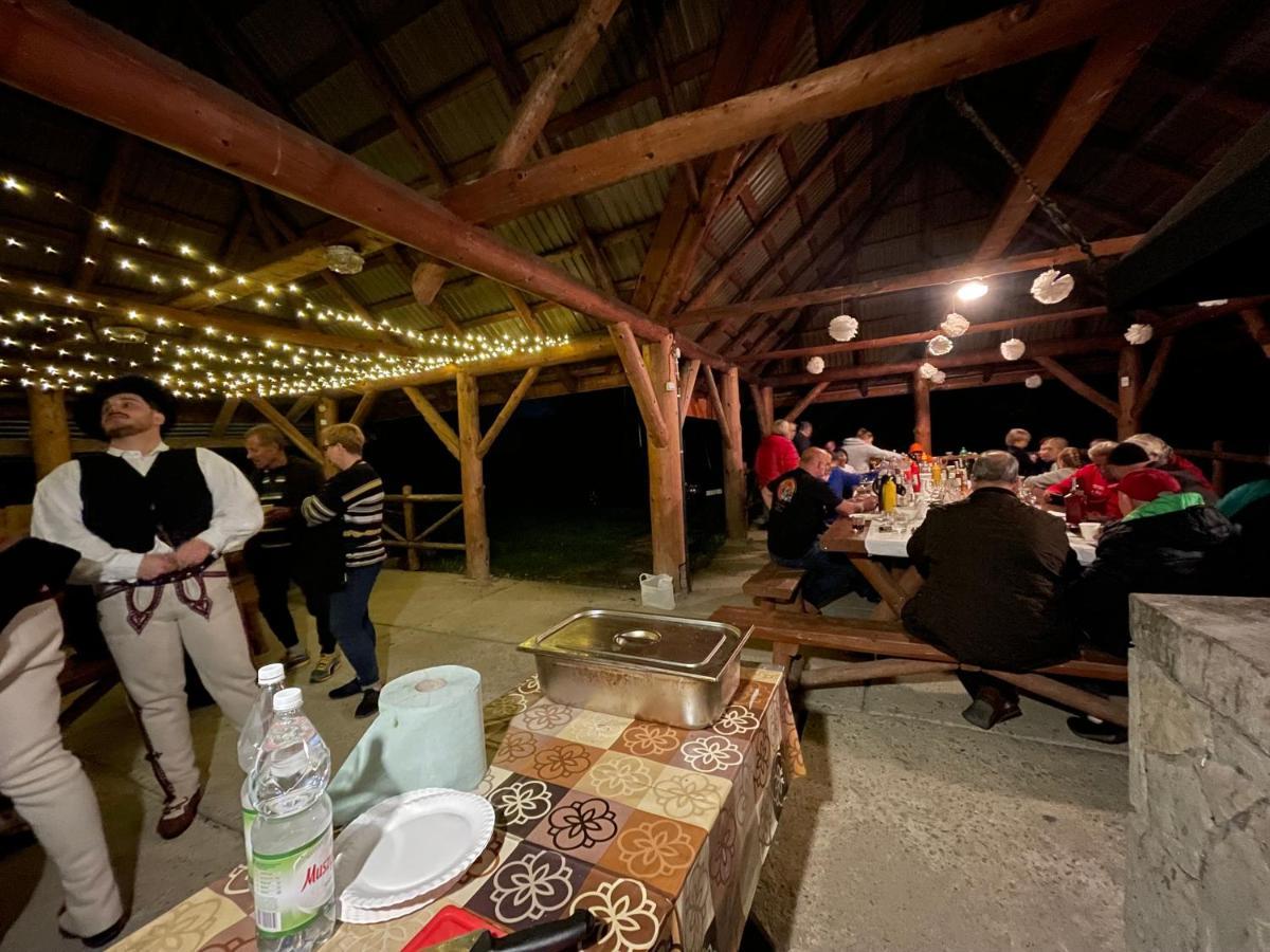 Hotel Osrodek Sportowo-Rekreacyjny Sloneczny à Mszana Dolna Extérieur photo